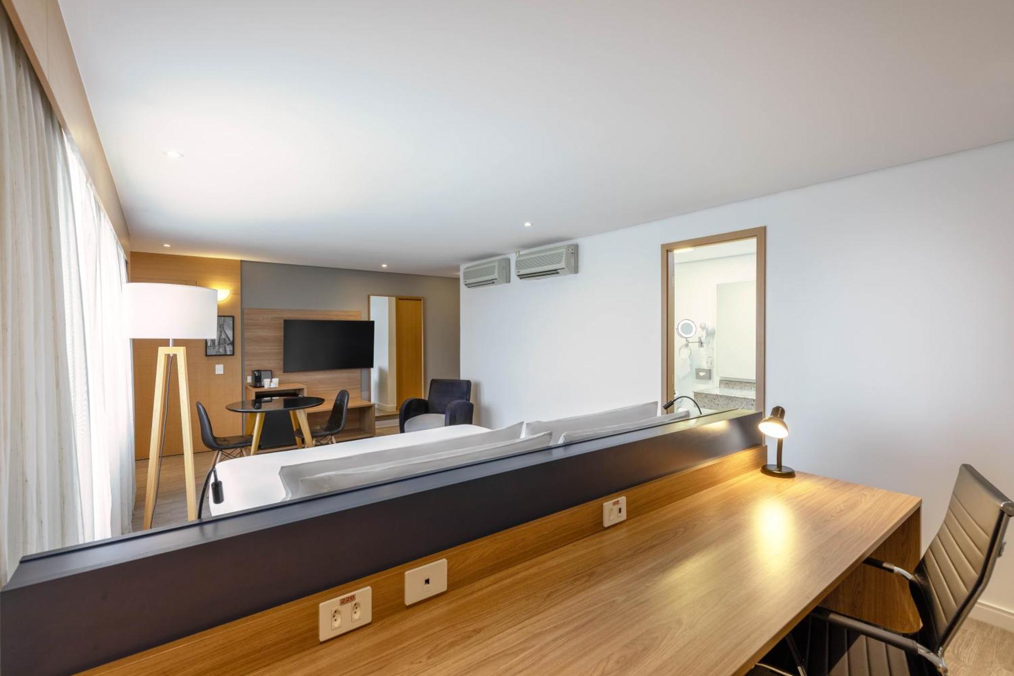 Hotel Parque Anhembi By Ihg 4*